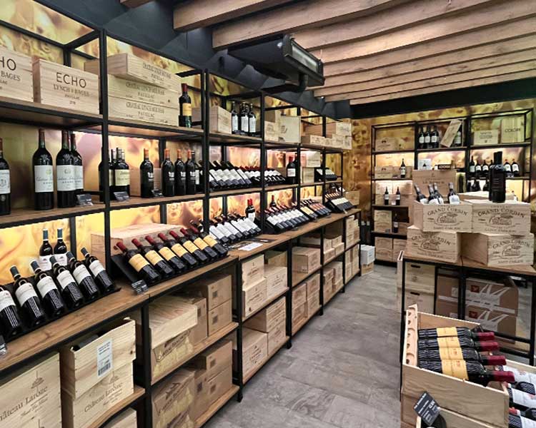 Rayons vins et commerce de vins