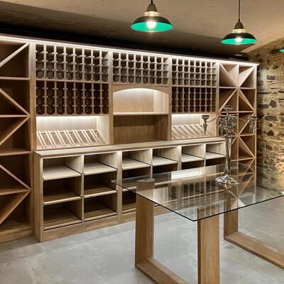 Photo du produit '�tag�res � vin PRESTIGE, ch�ne massif nature'