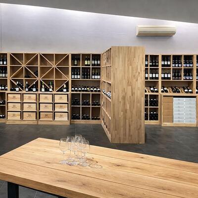 Photo du produit '�tag�res � vin PRESTIGE, ch�ne massif nature'