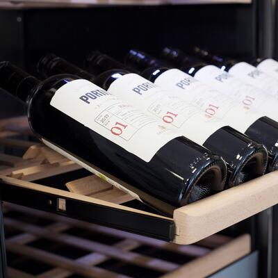 Photo du produit 'Cave � vin WineComfort 1260 Smart avec app, pour 126 bt.'