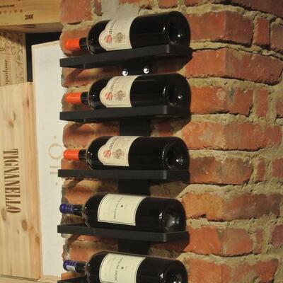 Photo du produit '�tag�re � vin murale BLACK PURE pour 6 bouteilles de 0,75l'