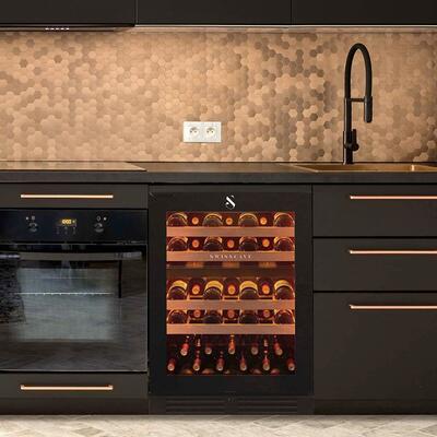 Photo du produit 'R�frig�rateur � vin � encastrer � deux zones WLU-160DF pour 40-50 btl.'