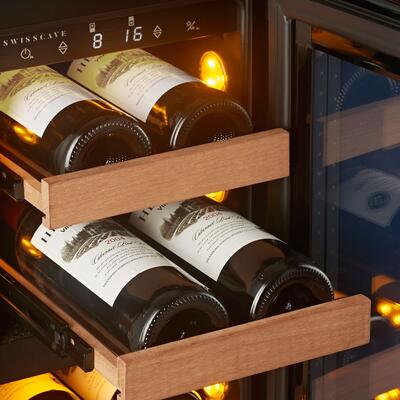 Photo du produit 'R�frig�rateur � vin encastrable � deux zones WLU-50DF pour 13 btl.'