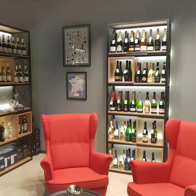 Photo du produit 'Etag�re � vin STYLE M�lange Bois & M�tal avec �clairage'