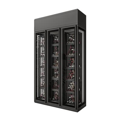 Photo du produit 'Vitrus, cabinet en verre, L 158 cm, 3 portes, 18 compartiments'