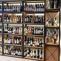 Photo du produit 'Etag�re � vin STYLE M�lange Bois & M�tal avec �clairage'