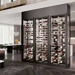 Vitrus, armoire en verre, L 280 cm, 3 portes, étagères en acrylique pour stockage horizontal.