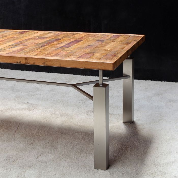 Tables en bois de barrique ACINO et ACINI